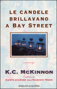 Le candele brillano a Bay Street Le candele brillano a Bay Street