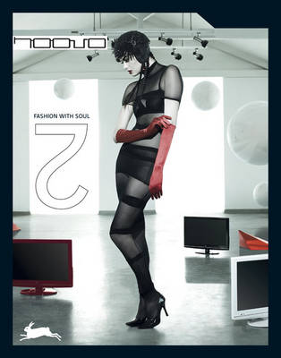 Fashion with soul. Ediz. multilingue. Con CD-ROM Fashion with soul. Ediz. multilingue. Con CD-ROM