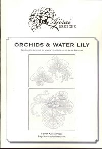 Orchids & Water Lily. Il Ricamo Nero del Rinascimento per Idee Contemporanee