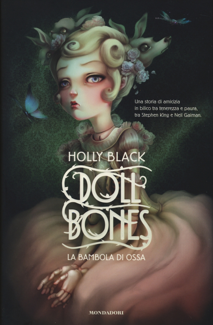 Doll bones. La bambola di ossa Doll bones. La bambola di ossa