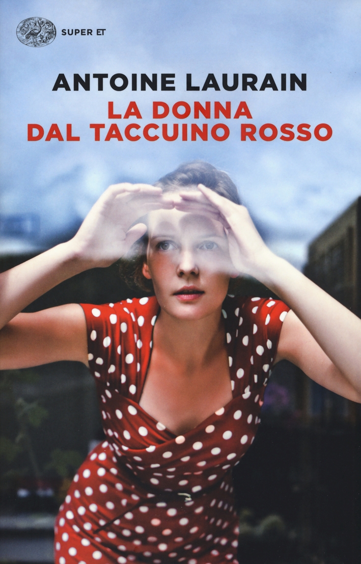 La donna dal taccuino rosso La donna dal taccuino rosso