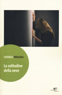 La solitudine della neve