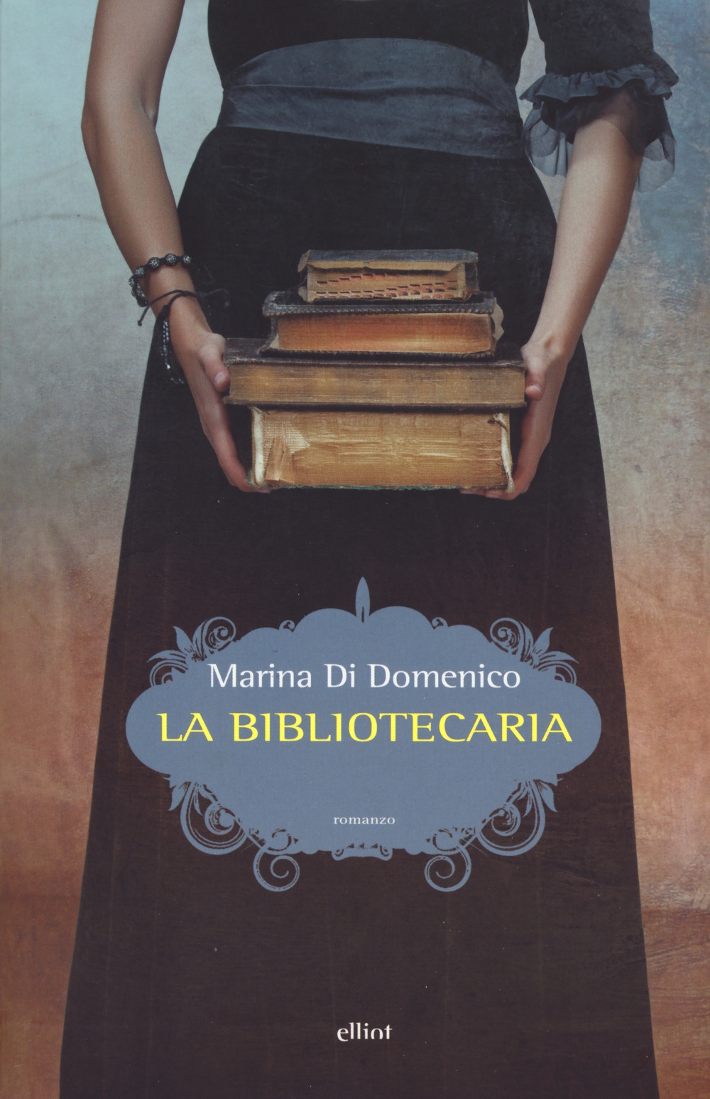La bibliotecaria La bibliotecaria