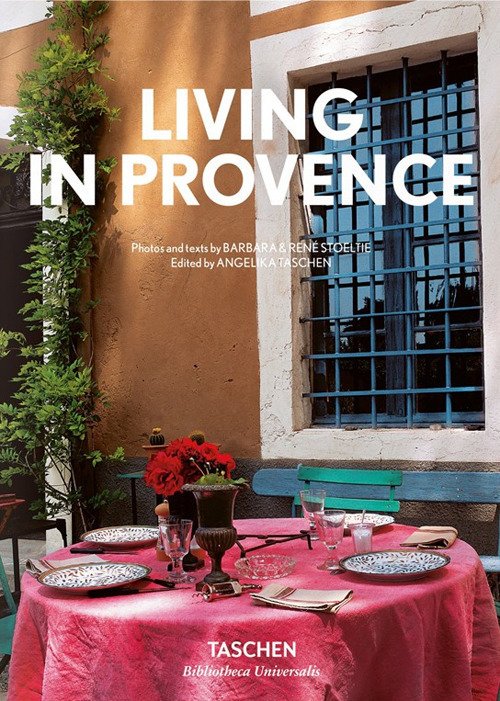 Living in Provence. Ediz. italiana, spagnola e portoghese Living in Provence. Ediz. italiana, spagnola e portoghese